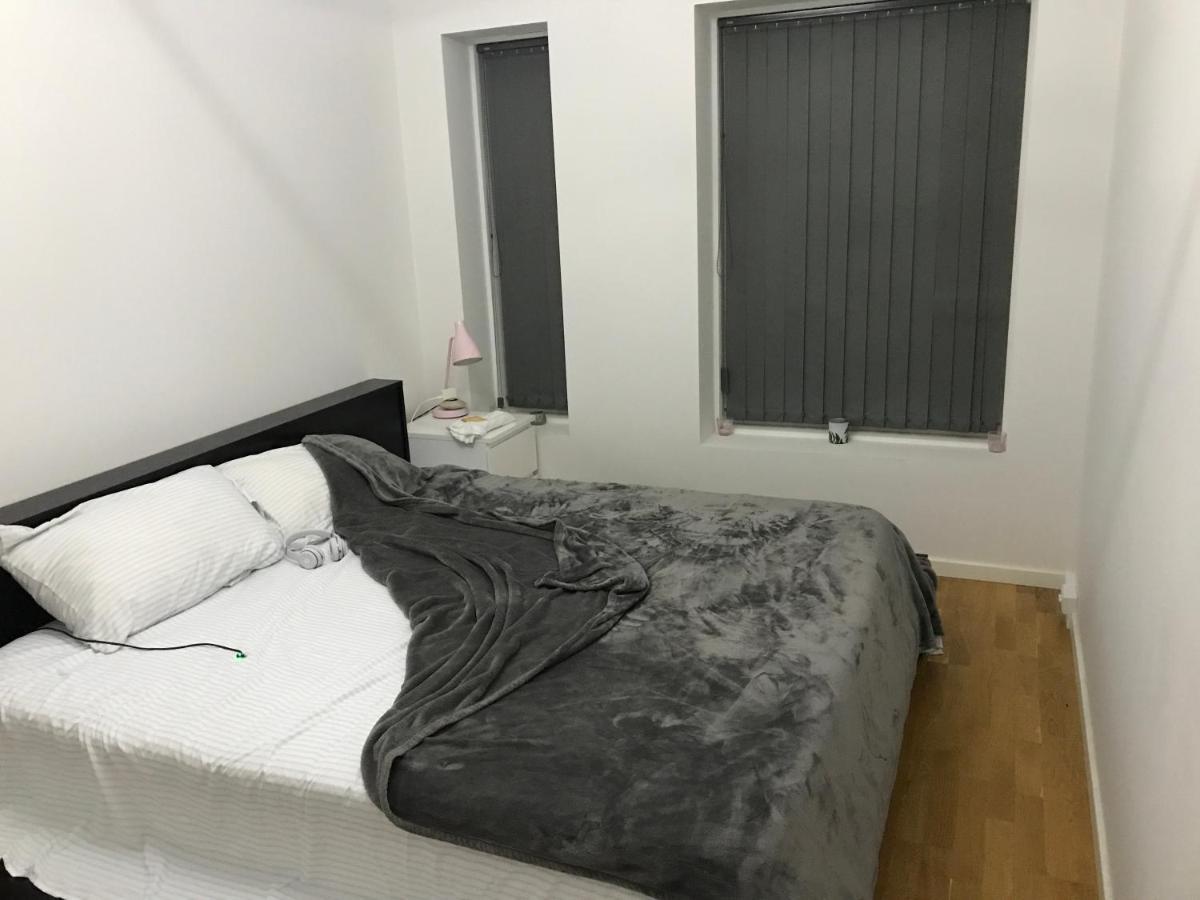 Big Room In Shared Apartment With King Size Bed København Eksteriør bilde